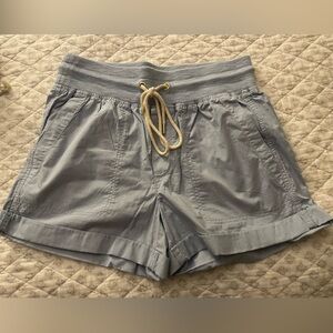 Lou & Grey shorts